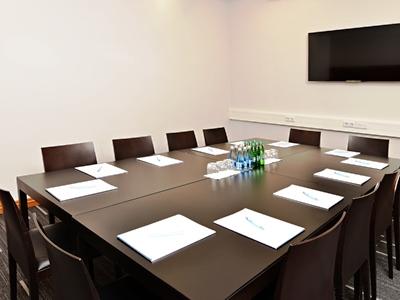 Four Points By Sheraton Mons Hotel Laibach