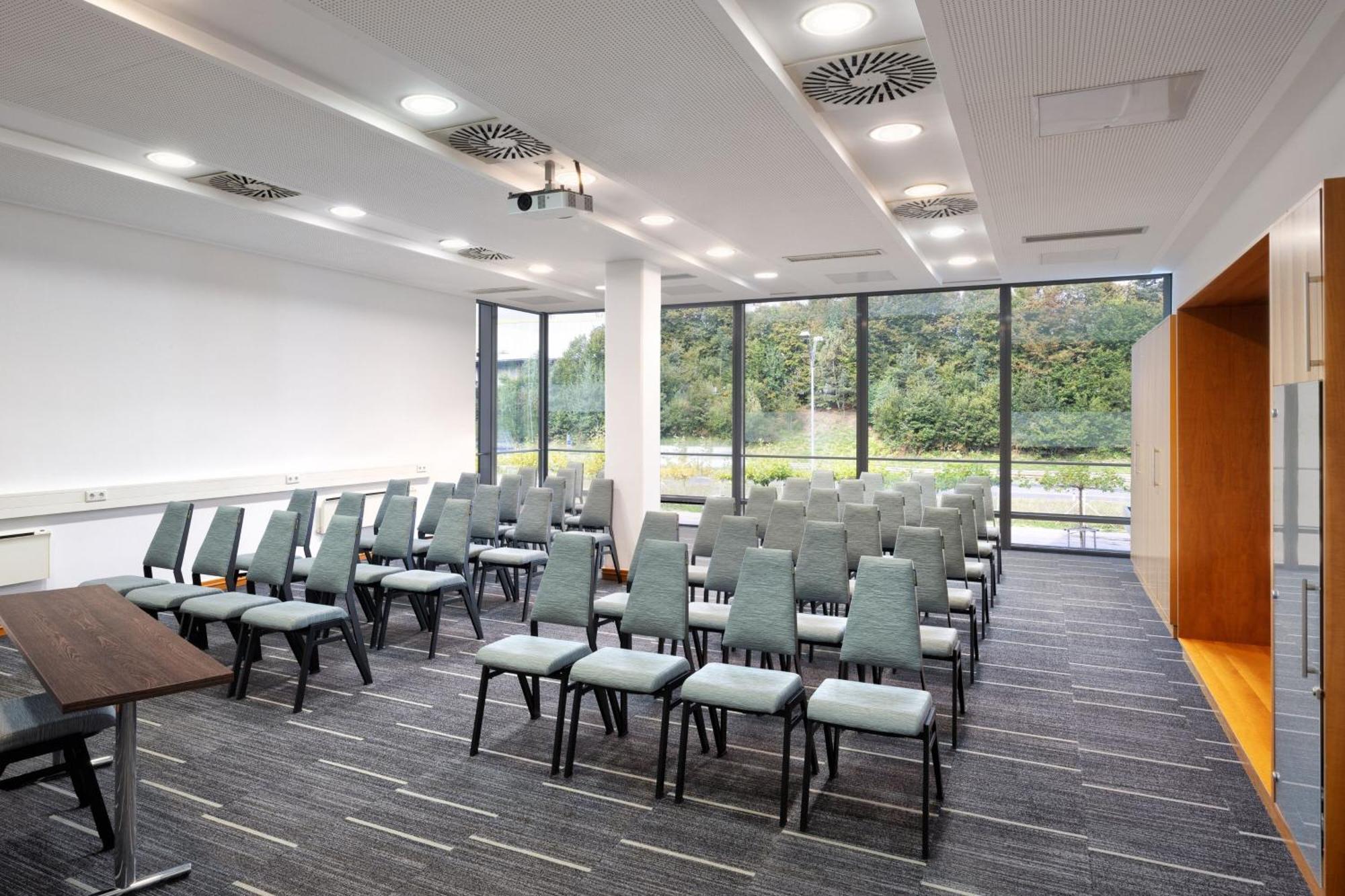 Four Points By Sheraton Mons Hotel Laibach