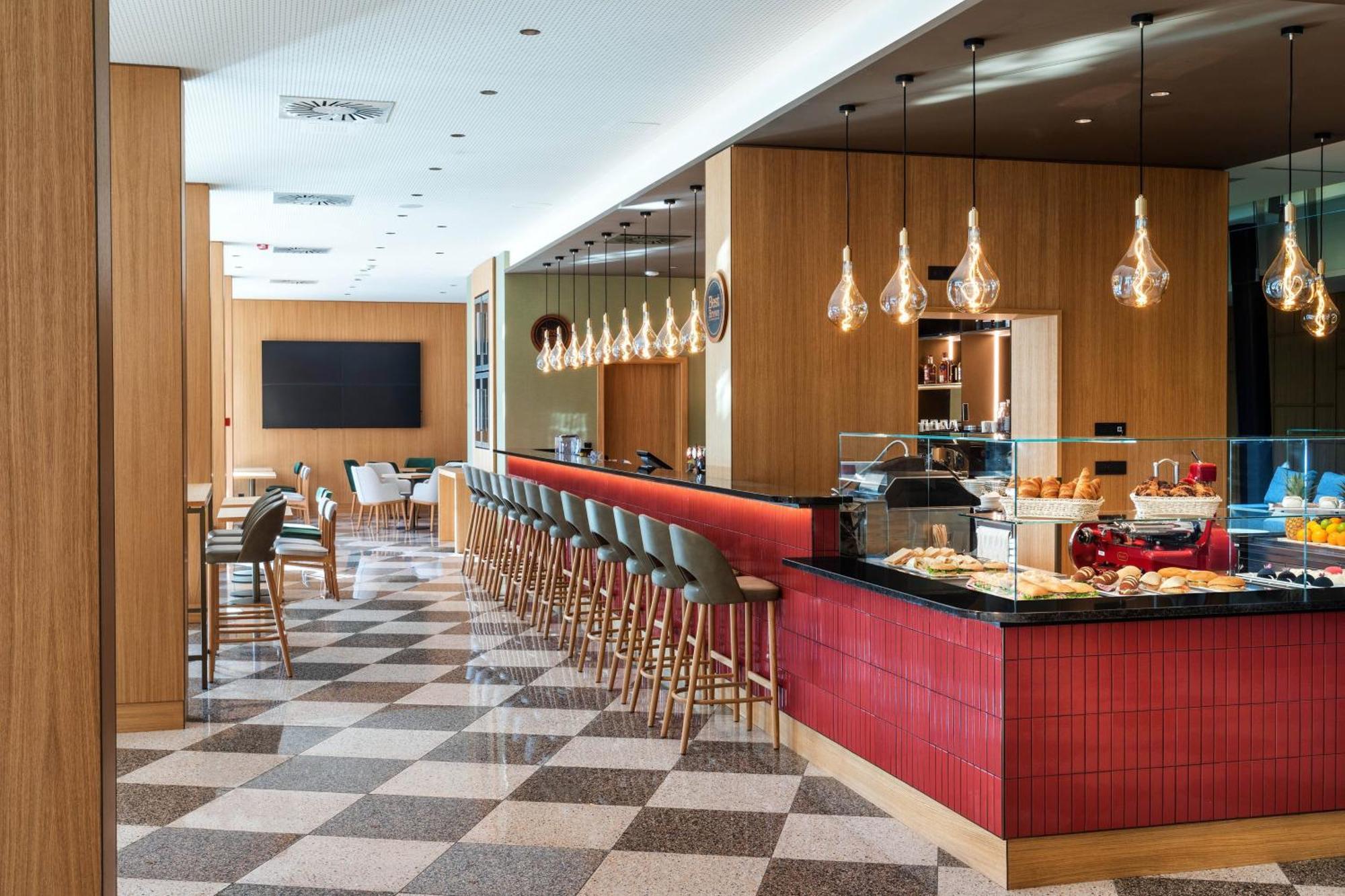 Four Points By Sheraton Mons Hotel