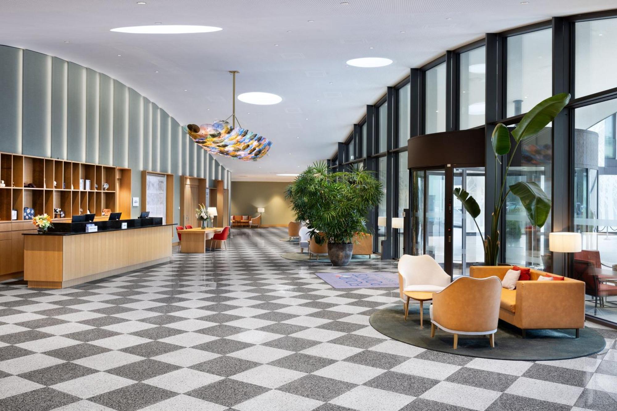 Four Points By Sheraton Mons